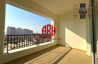 Apartment - 1 Bedroom - 2 Bathrooms for rent in Tower 6 - Viva Bahriyah - The Pearl Island - Doha