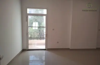 Apartment - 2 Bedrooms - 2 Bathrooms for rent in Fereej Bin Mahmoud North - Fereej Bin Mahmoud - Doha