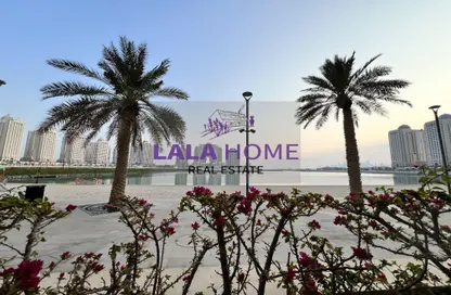 Townhouse - 1 Bedroom - 2 Bathrooms for rent in Viva West - Viva Bahriyah - The Pearl Island - Doha