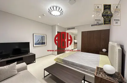 Apartment - 1 Bathroom for rent in Al Baraha Tower - Marina District - Lusail