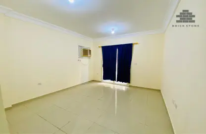 Apartment - 3 Bedrooms - 2 Bathrooms for rent in Fereej Bin Mahmoud South - Fereej Bin Mahmoud - Doha