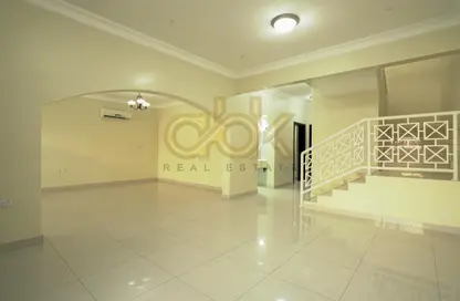 Villa - 4 Bedrooms - 4 Bathrooms for rent in Wadi Al Markh - Muraikh - AlMuraikh - Doha