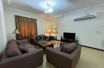 Apartment - 2 Bedrooms - 3 Bathrooms for rent in E Block - Muzahem Street - Al Sadd - Doha