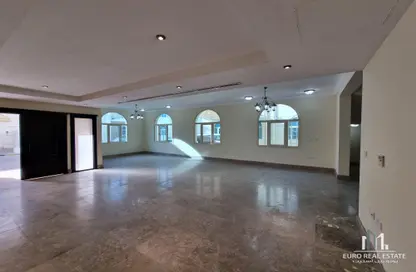 Villa - 5 Bedrooms - 4 Bathrooms for rent in Al Hilal - Doha