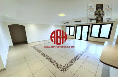 Apartment - 3 Bedrooms - 4 Bathrooms for rent in Tower 28 - Porto Arabia - The Pearl Island - Doha