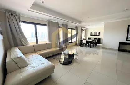 Apartment - 2 Bedrooms - 2 Bathrooms for rent in One Porto Arabia - Porto Arabia - The Pearl Island - Doha