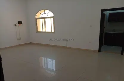 Apartment - 1 Bedroom - 1 Bathroom for rent in Al Hadara Street - Al Thumama - Doha