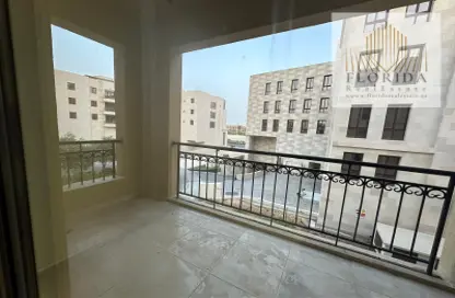 Apartment - 3 Bedrooms - 3 Bathrooms for sale in Fox Hills - Fox Hills - Lusail