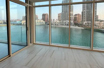 Apartment - 1 Bedroom - 2 Bathrooms for rent in Gewan Island - The Pearl Island - Doha