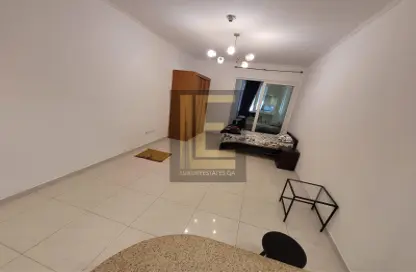 Apartment - Studio - 1 Bathroom for rent in Viva West - Viva Bahriyah - The Pearl Island - Doha