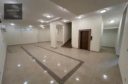 Villa - 5 Bedrooms - 6 Bathrooms for rent in Al Kharaitiyat - Al Kharaitiyat - Al Kharaitiyat - Umm Salal Mohammed