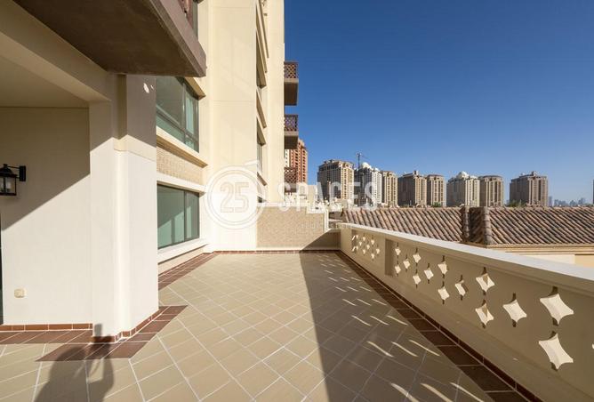 Townhouse - 1 Bedroom - 2 Bathrooms for rent in Porto Arabia Townhouses - Porto Arabia - The Pearl Island - Doha