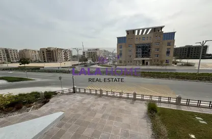 Apartment - 1 Bedroom - 2 Bathrooms for rent in Fox Hills South - Fox Hills - Lusail