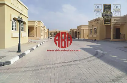 Staff Accommodation - Studio - 3 Bathrooms for rent in Umm Salal Ali - Umm Salal Ali - Doha