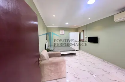 Apartment - 1 Bathroom for rent in West Bay Villas - West Bay - West Bay - Doha