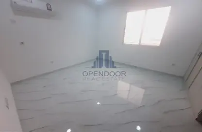 Apartment - 2 Bedrooms - 3 Bathrooms for rent in Najma 28 - Ibn Dirhem Street - Najma - Doha