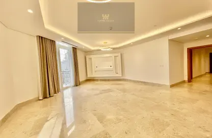 Apartment - 3 Bedrooms - 5 Bathrooms for rent in Floresta Gardens - Floresta Gardens - The Pearl Island - Doha