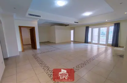 Apartment - 2 Bedrooms - 3 Bathrooms for rent in Marina Gate - Porto Arabia - The Pearl Island - Doha