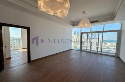 Apartment - 4 Bedrooms - 4 Bathrooms for rent in Gewan Island - The Pearl Island - Doha