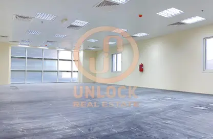 Office Space - Studio - 2 Bathrooms for rent in Muntazah 10 - Al Muntazah - Doha