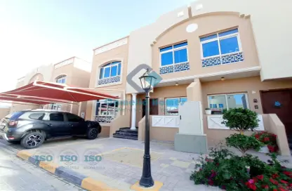 Villa - 4 Bedrooms - 4 Bathrooms for rent in Muraikh - AlMuraikh - Doha