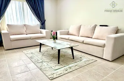 Apartment - 1 Bedroom - 1 Bathroom for rent in Old Salata - Salata - Doha