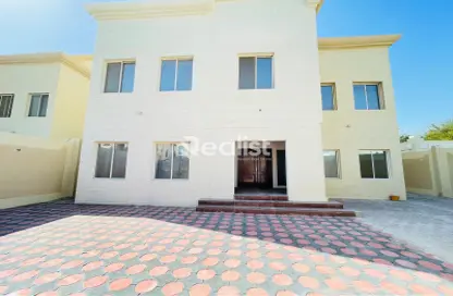 Villa - 5 Bedrooms - 6 Bathrooms for rent in Al Hadara Street - Al Thumama - Doha