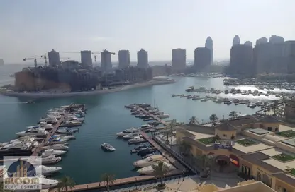 Apartment - 2 Bedrooms - 3 Bathrooms for rent in Tower 6 - Porto Arabia - The Pearl Island - Doha