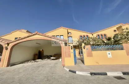 Villa - 3 Bedrooms - 3 Bathrooms for rent in Mamoura 18 - Al Maamoura - Doha