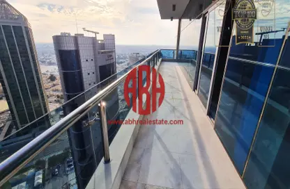 Penthouse - 5 Bedrooms for rent in Barzan Tower - West Bay - West Bay - Doha