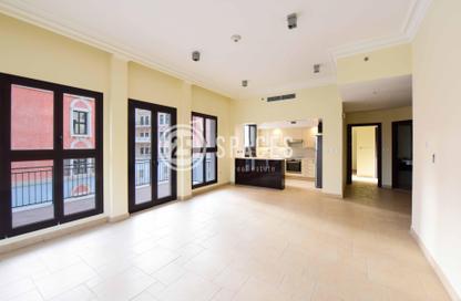 Apartment - 3 Bedrooms - 4 Bathrooms for rent in Nobili - Qanat Quartier - The Pearl Island - Doha