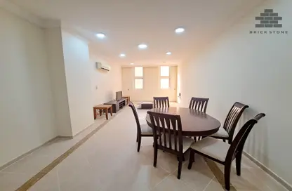 Apartment - 4 Bedrooms - 5 Bathrooms for rent in Anas Street - Fereej Bin Mahmoud North - Fereej Bin Mahmoud - Doha