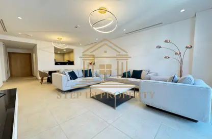 Apartment - 2 Bedrooms - 4 Bathrooms for rent in Floresta Gardens - Floresta Gardens - The Pearl Island - Doha