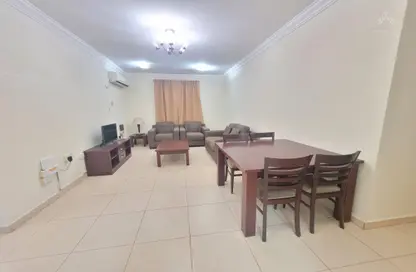 Apartment - 2 Bedrooms - 2 Bathrooms for rent in Al Mansoura - Al Mansoura - Doha