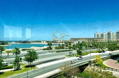 Apartment - 2 Bedrooms - 4 Bathrooms for rent in One Porto Arabia - Porto Arabia - The Pearl Island - Doha