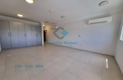 Villa - 5 Bedrooms - 6 Bathrooms for rent in Ain Khaled - Ain Khaled - Doha