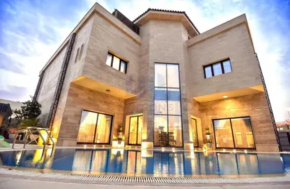 Villa - 5 Bedrooms for rent in Al Duhail - Al Duhail - Doha