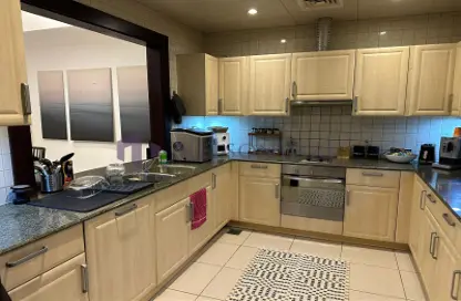 Apartment - 1 Bedroom - 2 Bathrooms for rent in East Porto Drive - Porto Arabia - The Pearl Island - Doha