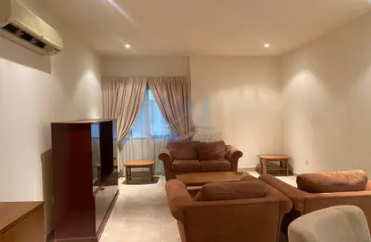 Apartment - 2 Bedrooms - 2 Bathrooms for rent in Al Sadd - Al Sadd - Doha