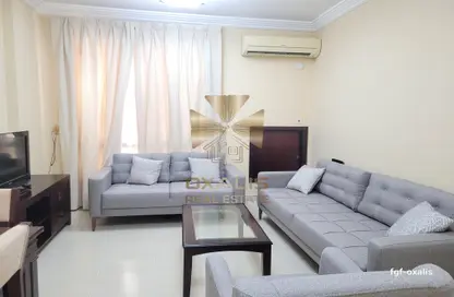 Apartment - 2 Bedrooms - 2 Bathrooms for rent in Ghanem Business Centre - Fereej Bin Mahmoud South - Fereej Bin Mahmoud - Doha