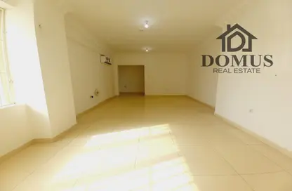 Apartment - 3 Bedrooms - 3 Bathrooms for rent in Hiteen Street - Al Muntazah - Doha