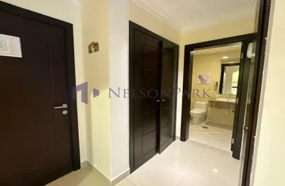 Apartment - 1 Bedroom - 2 Bathrooms for rent in West Porto Drive - Porto Arabia - The Pearl Island - Doha