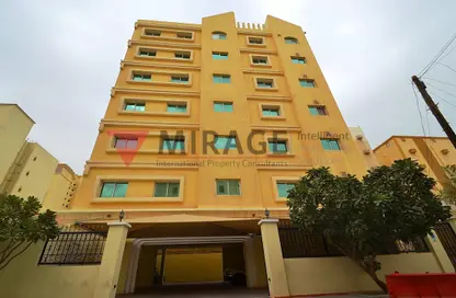 Apartment - 3 Bedrooms - 2 Bathrooms for rent in Old Al Ghanim - Al Ghanim - Doha