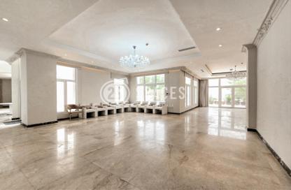 Villa - 5 Bedrooms - 6 Bathrooms for rent in Bahri Villas - The Villas - The Pearl Island - Doha