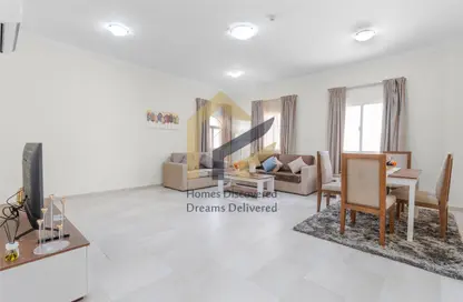 Apartment - 2 Bedrooms - 2 Bathrooms for rent in Al Nasr Street - Al Nasr - Doha