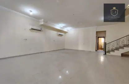 Villa - 4 Bedrooms - 4 Bathrooms for rent in Ain Khaled - Ain Khaled - Doha