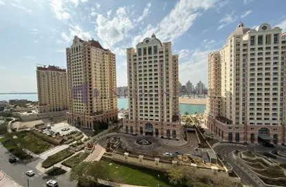 Apartment - 1 Bedroom - 2 Bathrooms for sale in Floresta Gardens - Floresta Gardens - The Pearl Island - Doha