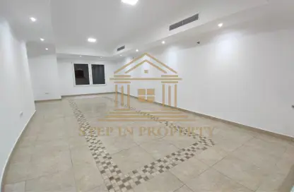 Apartment - 2 Bedrooms - 3 Bathrooms for rent in East Porto Drive - Porto Arabia - The Pearl Island - Doha