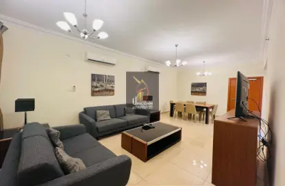 Apartment - 3 Bedrooms - 3 Bathrooms for rent in Musheireb Apartments - Musheireb - Doha