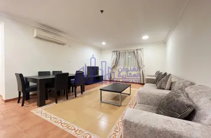 Apartment - 2 Bedrooms - 2 Bathrooms for rent in Corniche Road - Corniche Road - Doha